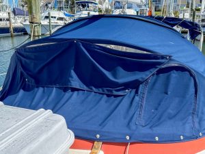 cockpit, Endeavour 37, sailboat for sale