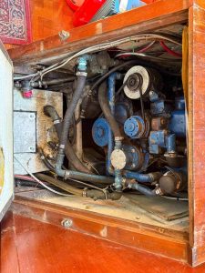 mechanical, Endeavour 37, sailboat for sale