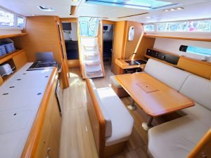 salon, Jeanneau 479 Sun Odyssey, sailboat for sale