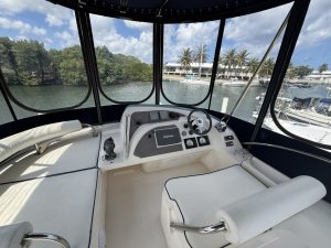navigation station, Leopard 37 PC, trawler for sale
