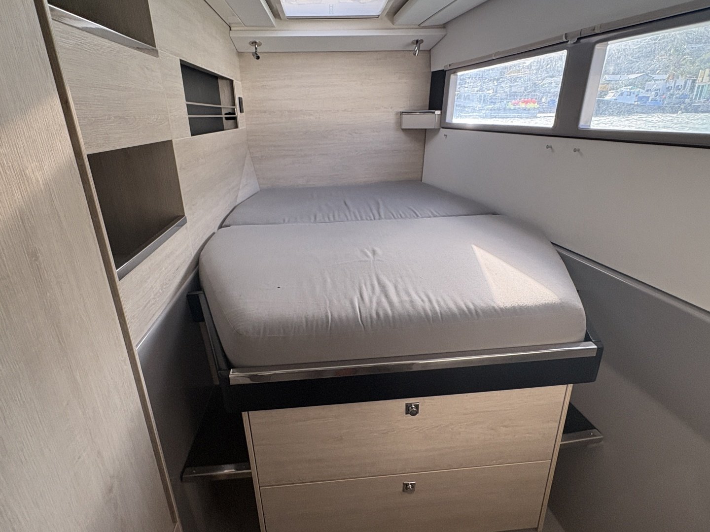 2019 Leopard 45