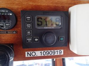 navigation station, Nordic Tugs 32, trawler for sale