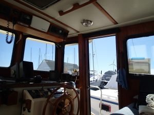 navigation station, Nordic Tugs 32, trawler for sale
