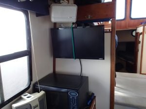navigation station, Nordic Tugs 32, trawler for sale