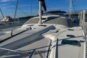 deck, Privilege 435, catamaran for sale