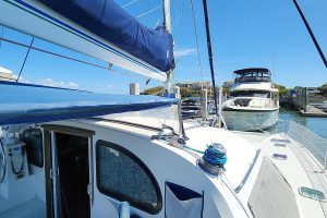 deck, Privilege 435, catamaran for sale