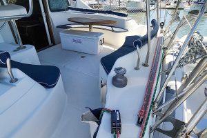 deck, Privilege 435, catamaran for sale