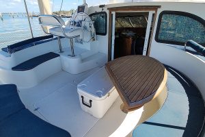 cockpit, Privilege 435, catamaran for sale