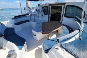 cockpit, Privilege 435, catamaran for sale