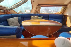 salon, Privilege 435, catamaran for sale