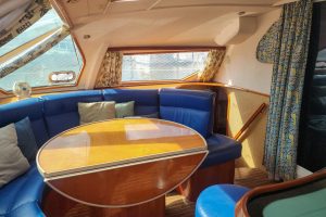 salon, Privilege 435, catamaran for sale