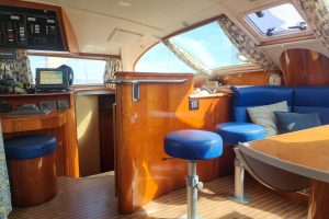 salon, Privilege 435, catamaran for sale