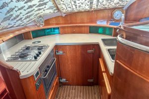 interior, Privilege 435, catamaran for sale