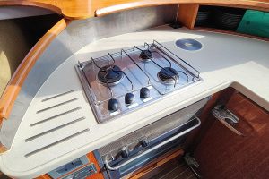 interior, Privilege 435, catamaran for sale