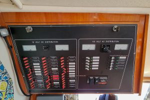 electrical, Privilege 435, catamaran for sale