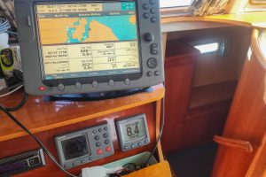 navigation station, Privilege 435, catamaran for sale