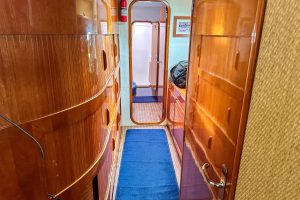 interior, Privilege 435, catamaran for sale