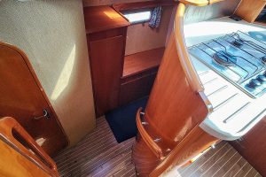 interior, Privilege 435, catamaran for sale