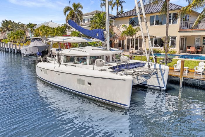 exterior, Lagoon 420, catamaran for sale