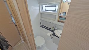 bath, Nautitech 40 Open, catamaran for sale