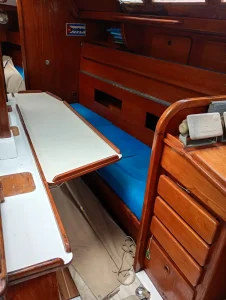 salon, Ovni 37 Sonate, sailboat for sale