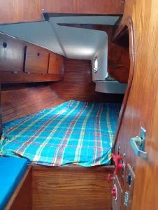 bed, Ovni 37 Sonate, sailboat for sale
