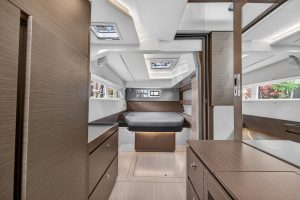 salon, Leopard 50, catamaran for sale