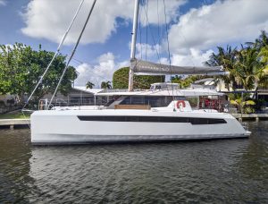 exterior, Leopard 50, catamaran for sale