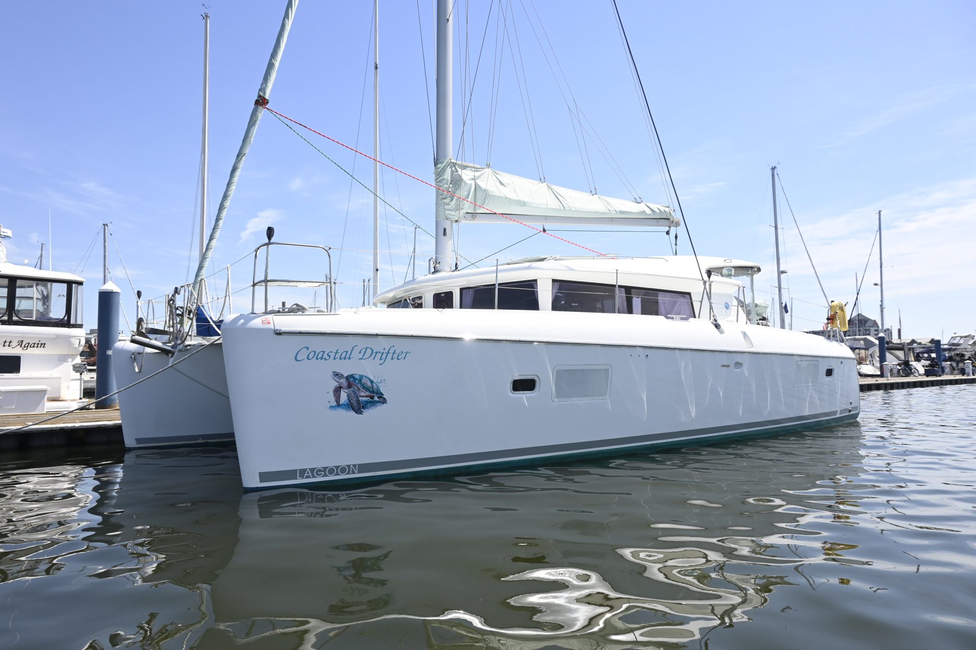 2010 Lagoon 421