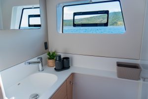 bath, Nautitech 44 Open, catamaran for sale