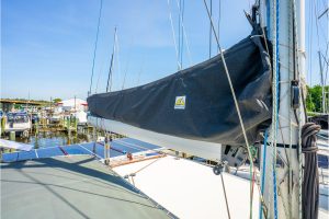 deck, Lagoon 39, catamaran for sale