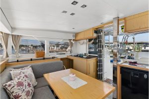 salon, Lagoon 39, catamaran for sale