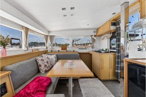 salon, Lagoon 39, catamaran for sale