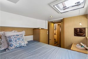 bed, Lagoon 39, catamaran for sale