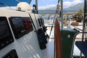 helm, FP 80 Tahiti, catamaran for sale