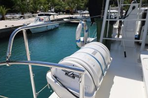deck, FP 80 Tahiti, catamaran for sale