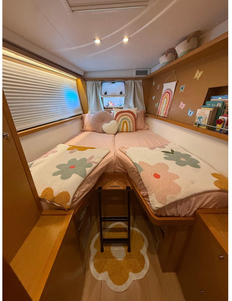 bed, Lagoon 450, catamaran for sale