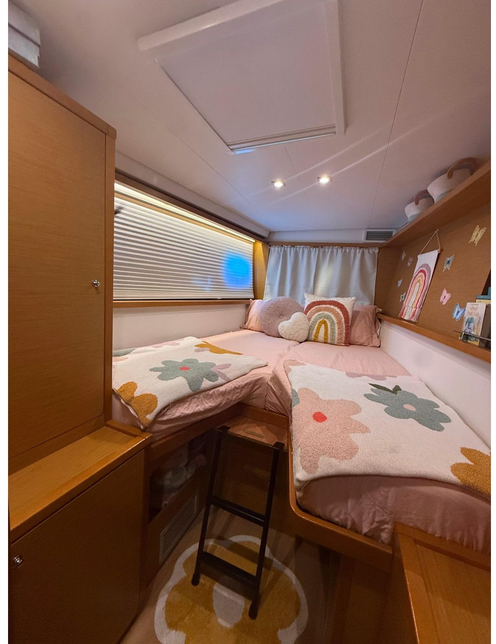 bed, Lagoon 450, catamaran for sale