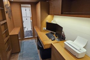 navigation station, Lagoon 450, catamaran for sale