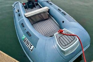 deck, Lagoon 39, catamaran for sale