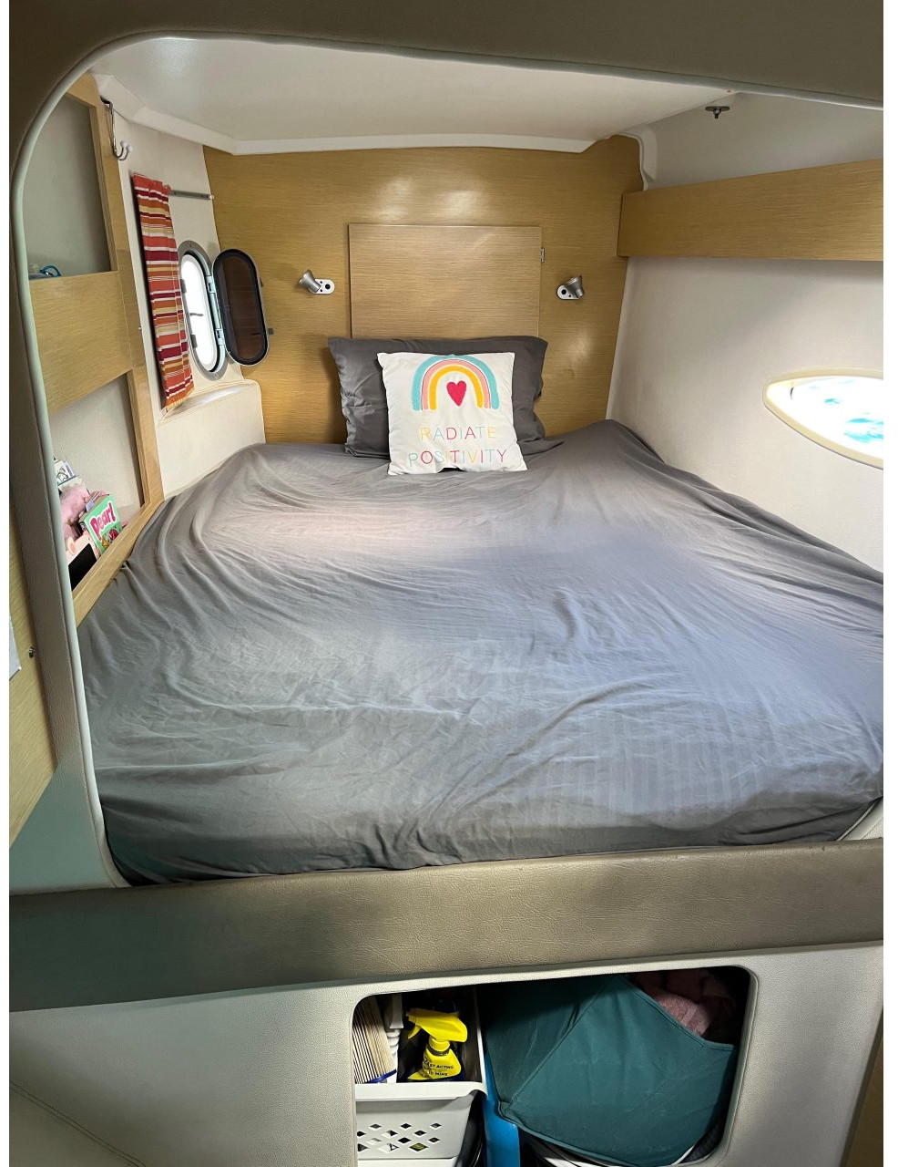 bed, FP 41 Lipari, catamaran for sale