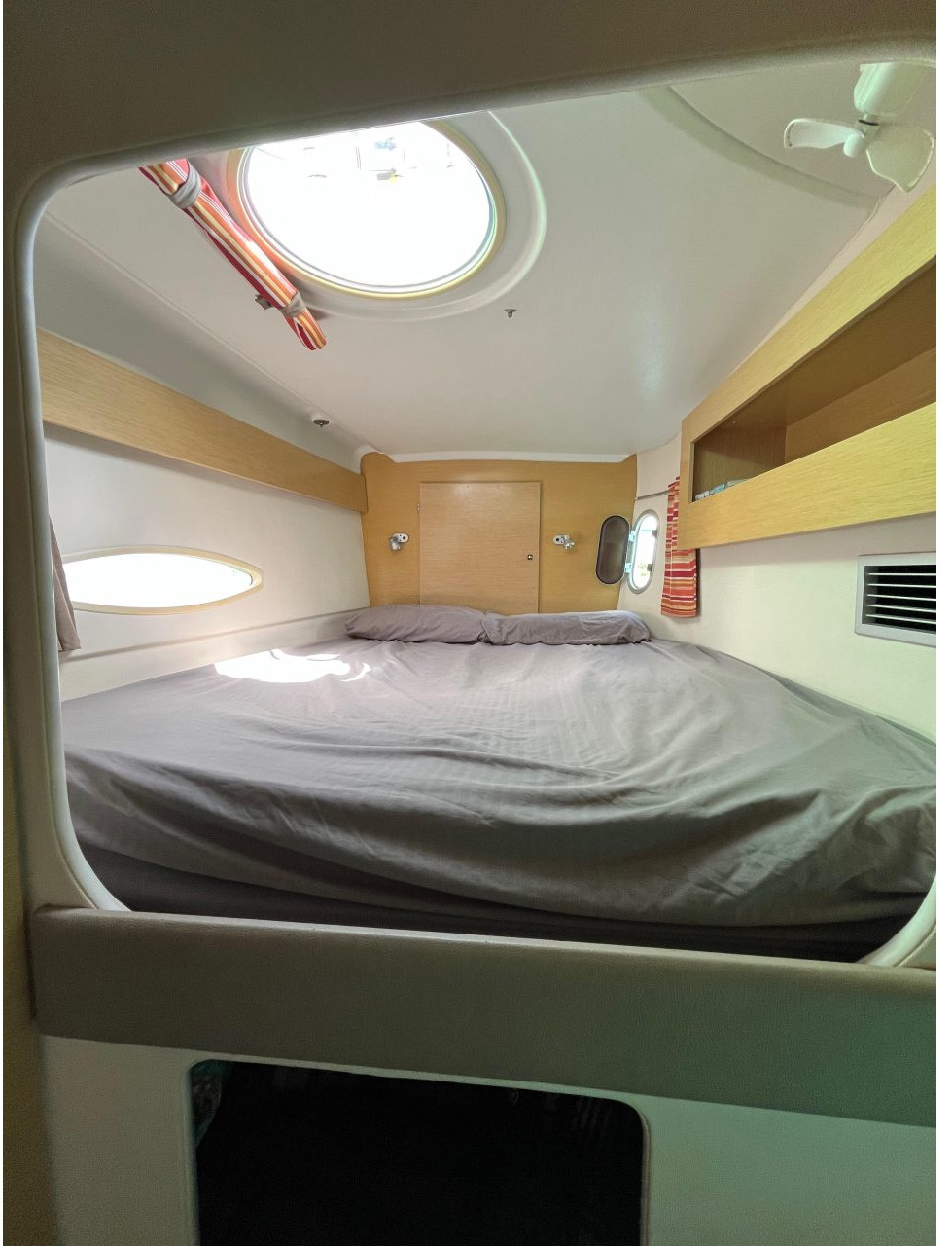 bed, FP 41 Lipari, catamaran for sale
