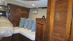 bed, Irwin 54, sailboat for sale
