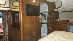 bed, Irwin 54, sailboat for sale