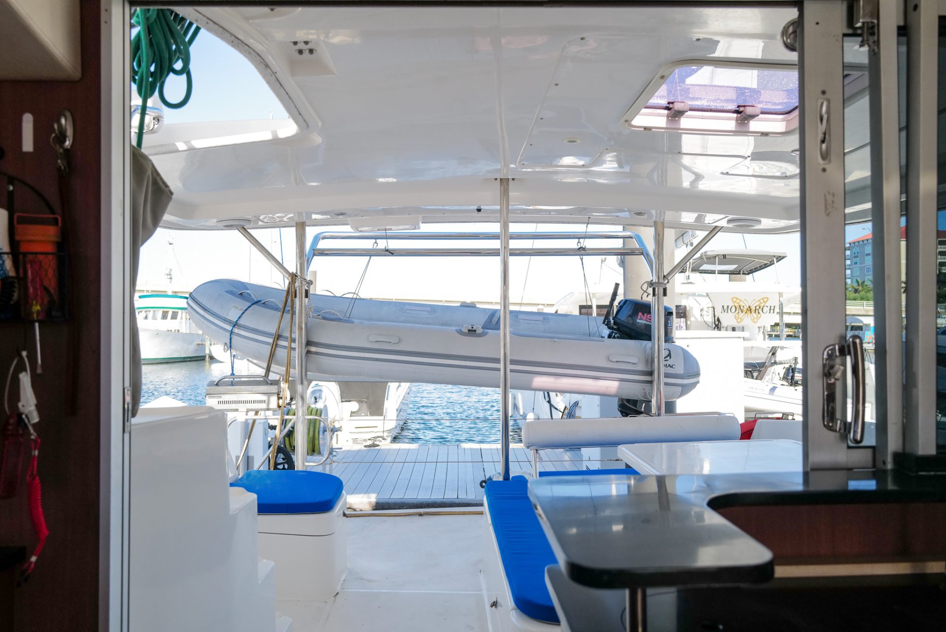 2012 Leopard 44