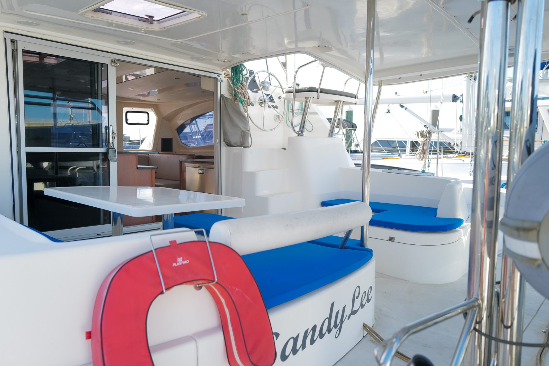 2012 Leopard 44