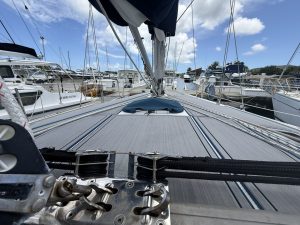 deck, Catalina 320, sailboat for sale