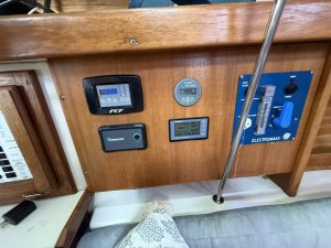 electrical, Catalina 320, sailboat for sale