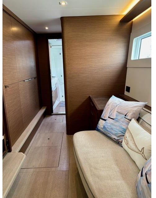 salon, Lagoon 46, catamaran for sale