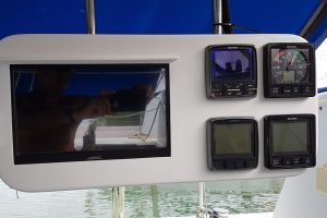helm, Naval Force 3, catamaran for sale